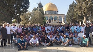 MÜSİAD Ekibiyle Birlikte Mescidi Aksa'da